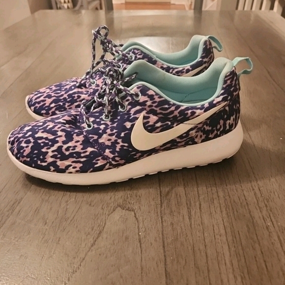 NIKE ROSHE RUN PRINT WOMEN'S RUNNING SHOES  multi color - Picture 3 of 5